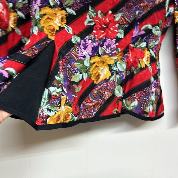 Vintage Richard Warren 100% Silk Floral Jacket - Picture 6 of 11